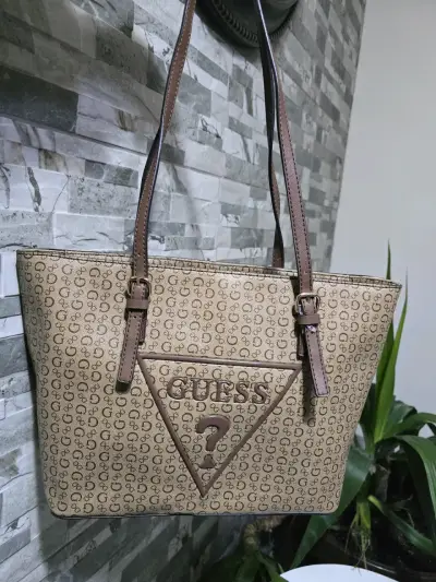 cartera  Guess cafe con logo - miniatura 1