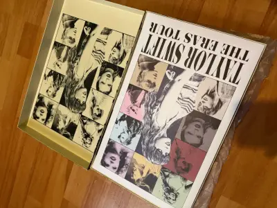 Caja de colección Taylor Swift The Eras Tour - miniatura 2