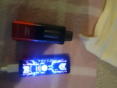 Vapeador LED Lost Angel con diseño futurista - miniatura 4