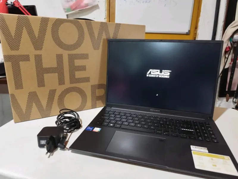 Asus Vivobook 16, Intel I7 ,12 gen,12 ram y 500SSD - 5