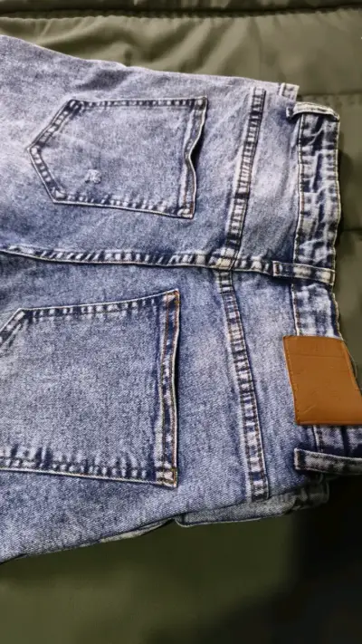 Jeans de mezclilla azul para niño - miniatura 3