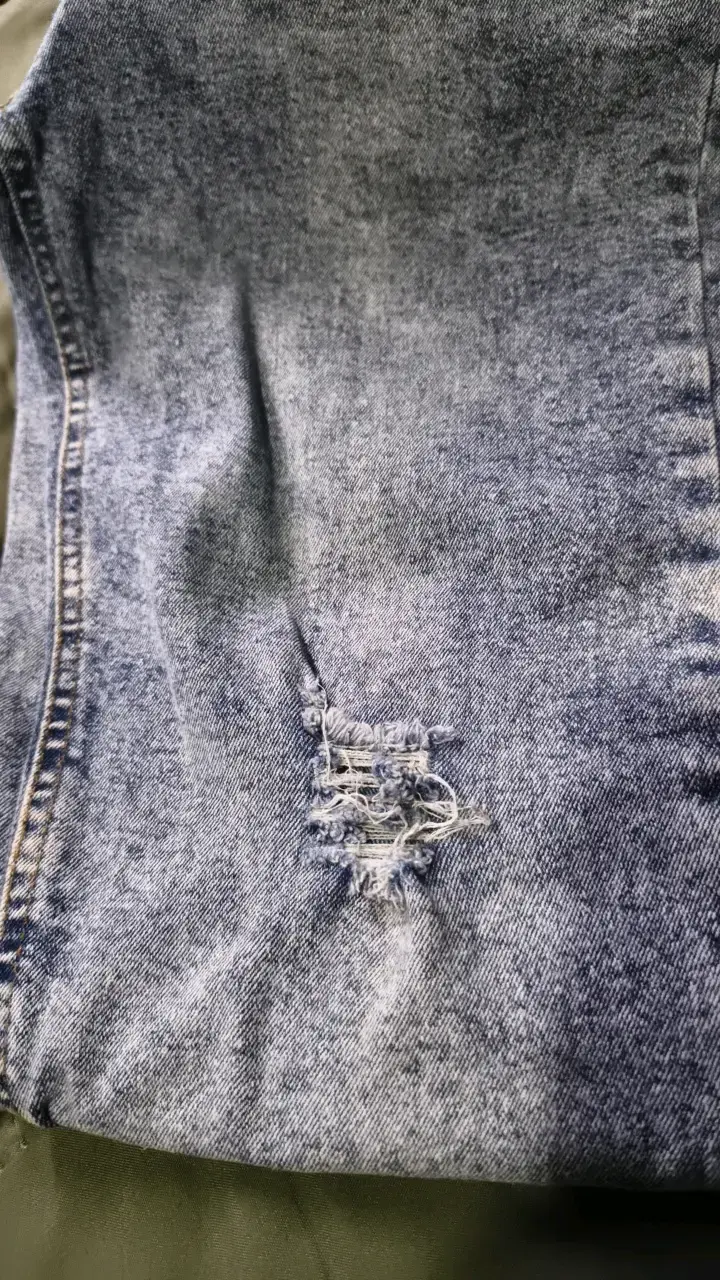 Jeans de mezclilla azul para niño - 4