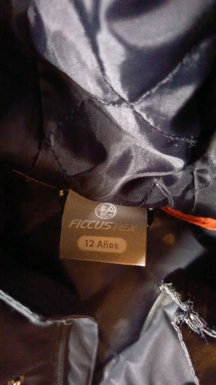 Chaqueta impermeable para niños con diseño geométrico - 3