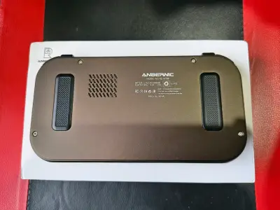 Consola portátil Anbernic RG 477M con pantalla táctil - miniatura 4