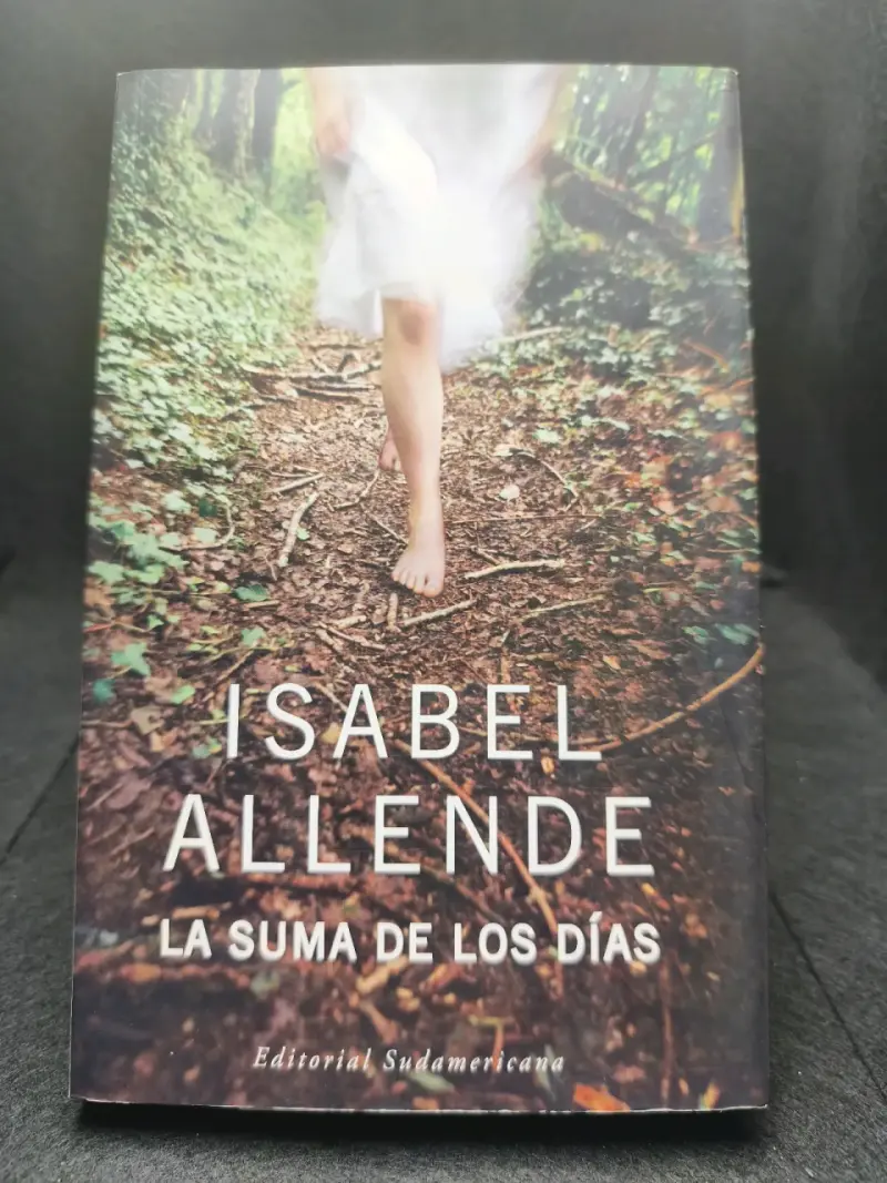 Libro 'La Suma de los Días' de Isabel Allende - 1