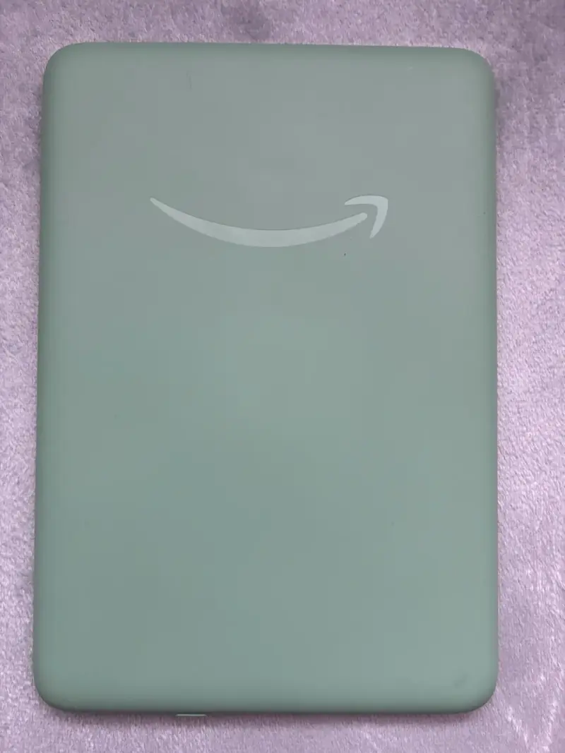 Kindle verde Basic 2024con pantalla táctil - 2