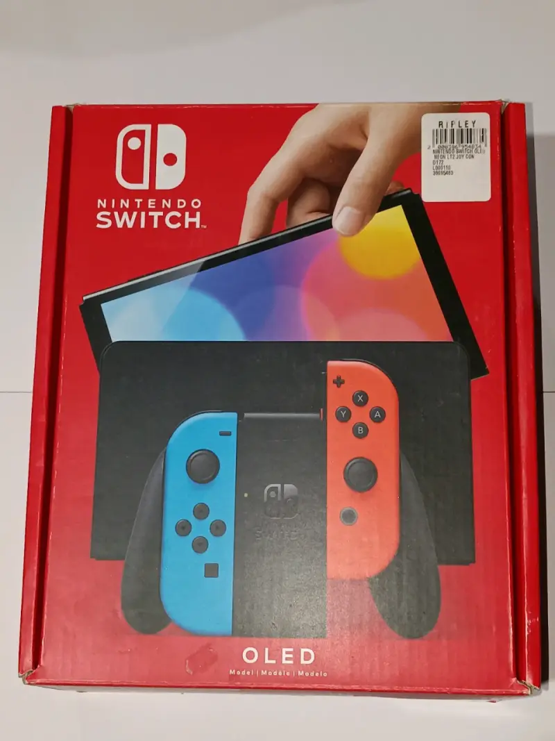 Consola Nintendo Switch OLED con juegos Zelda y Mario - 2
