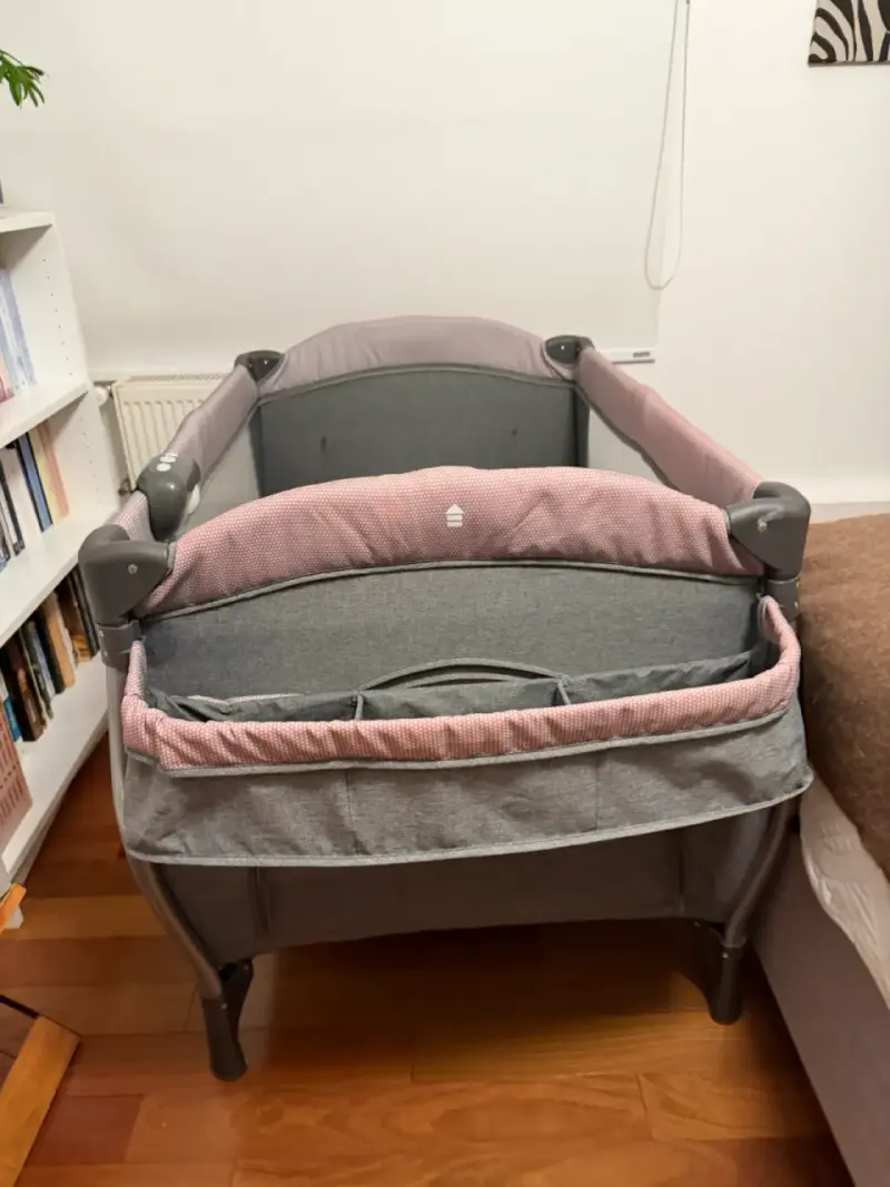 Cuna Corral Infanti Luna  + Colchón y Ropa de Cama - 4