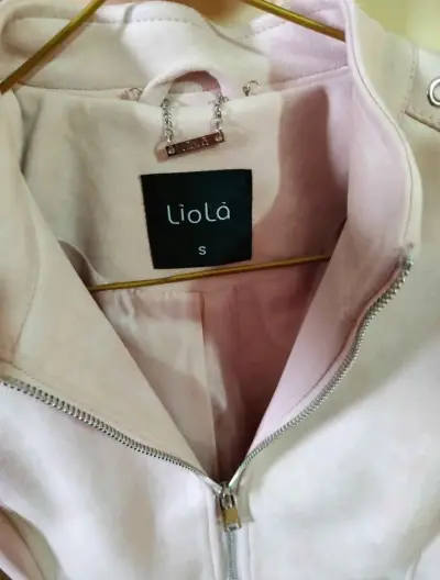 Chaqueta de ante rosa con tachas Liolá - miniatura 3