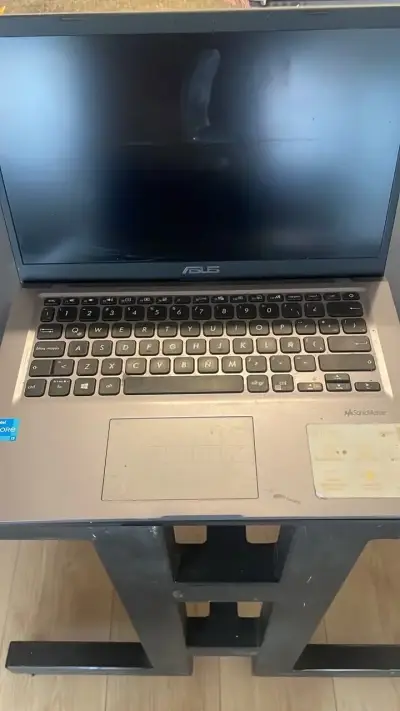 Notebook ASUS X415 Intel Core i3 - miniatura 1