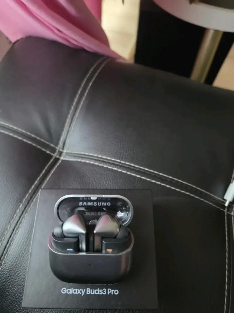 Auriculares Inalámbricos Samsung Galaxy Buds3 Pro - 2