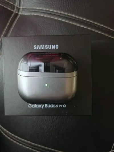 Auriculares Inalámbricos Samsung Galaxy Buds3 Pro - miniatura 3