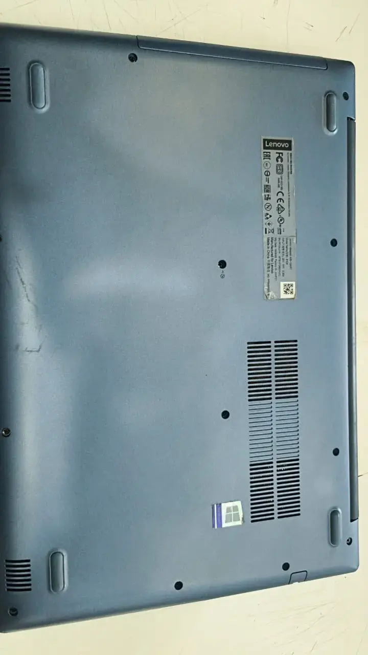 Notebook Lenovo AMD A6 azul en buen estado - 5