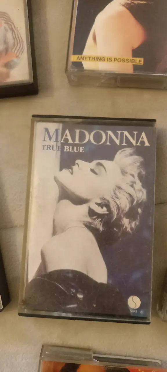 Colección de cassettes de música pop vintage - 2