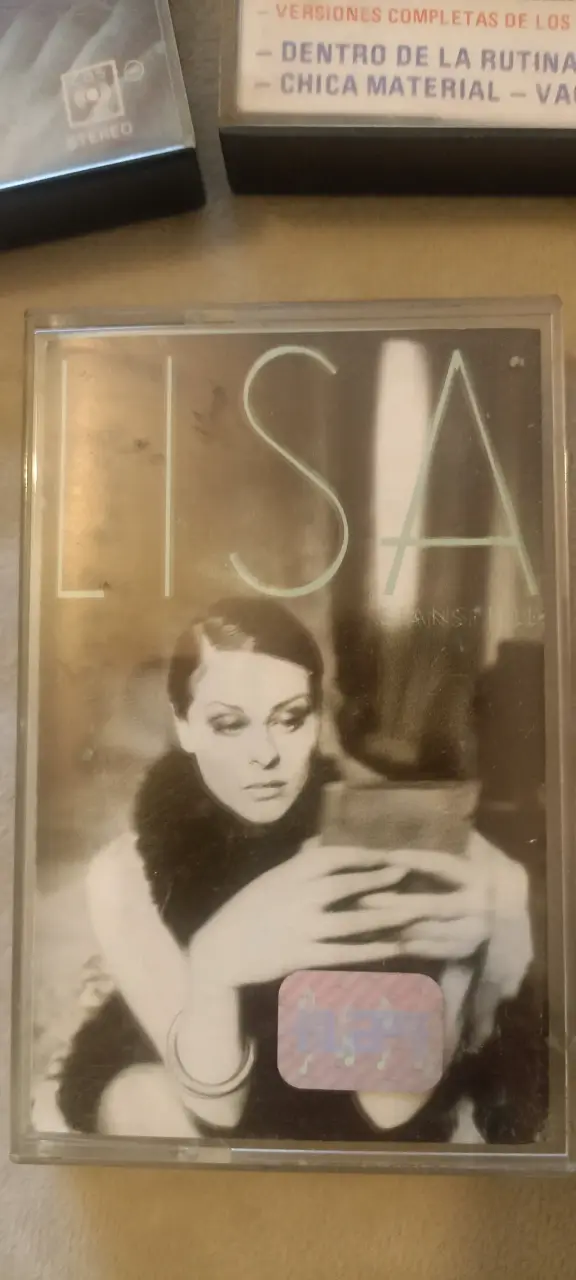 Colección de cassettes de música pop vintage - 3
