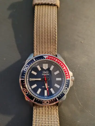 Reloj Q&Q Superior Diver 100m - JAPAN MOVT - Miyot - miniatura 1