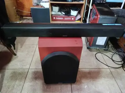 Barra de sonido Onkyo con subwoofer - miniatura 1