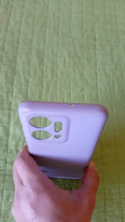 Funda de silicona morada para celular - miniatura 4