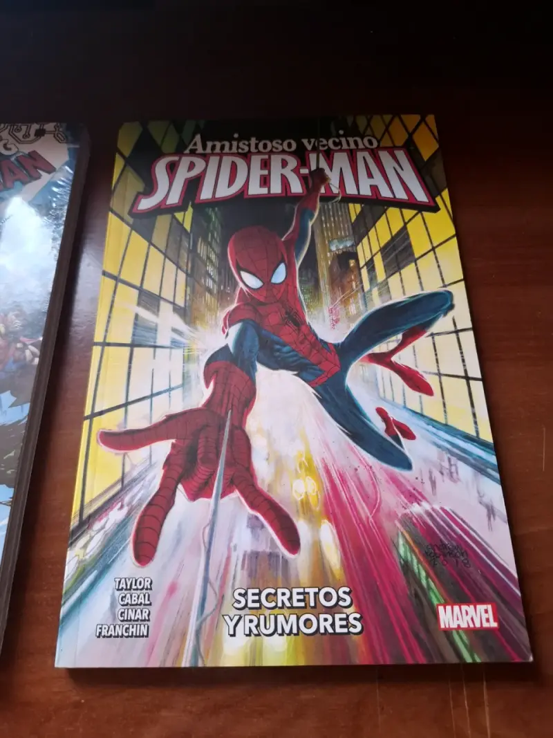 Colección de cómics Marvel Spider-Man y Avengers - 3