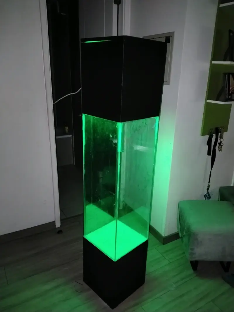 Acuario vertical con iluminación LED - 4