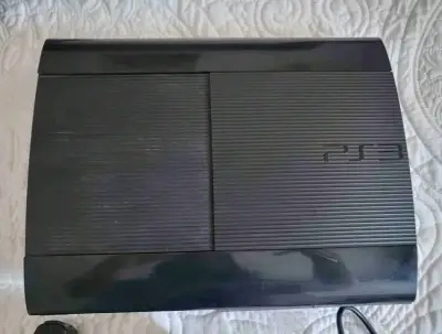 Consola PS3 con control y juegos incluidos - miniatura 1