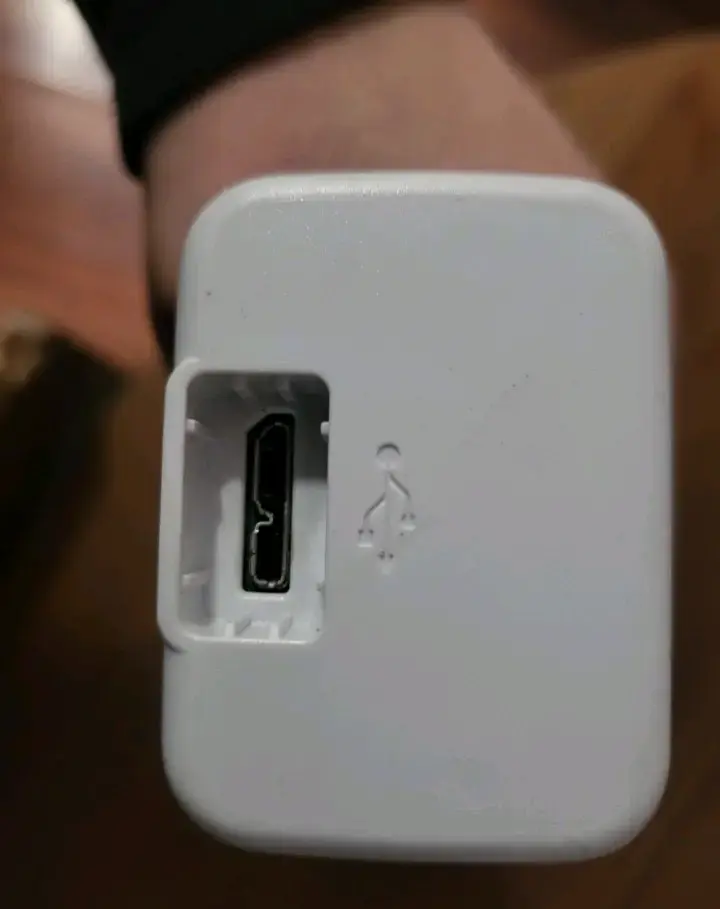Escáner portátil Brother DS-640 con cable USB - 4