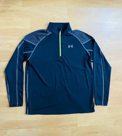 Segunda capa deportiva Under Armour  con cierre - miniatura 1