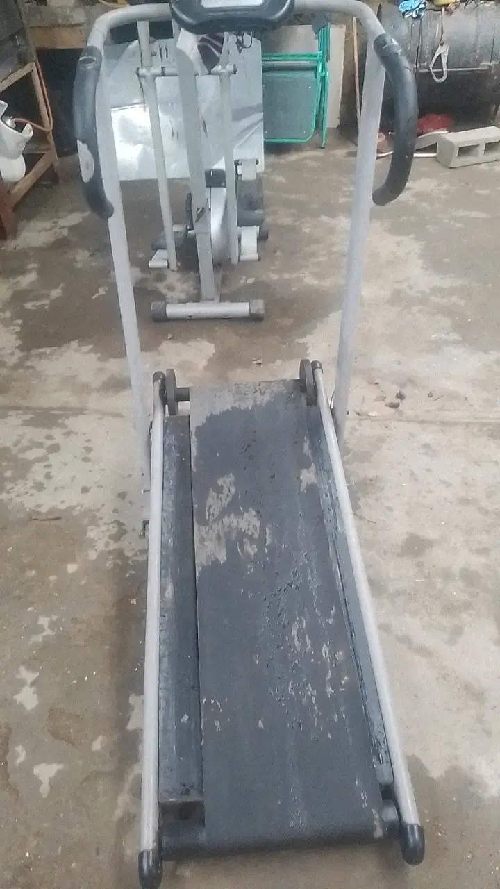 Caminadora manual plegable en buen estado - 3
