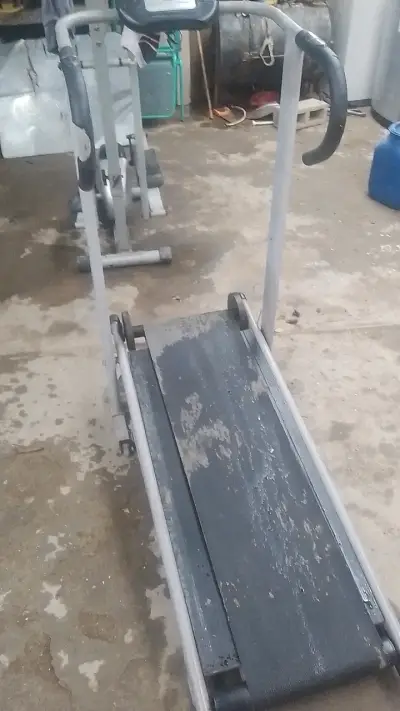 Caminadora manual plegable en buen estado - miniatura 2