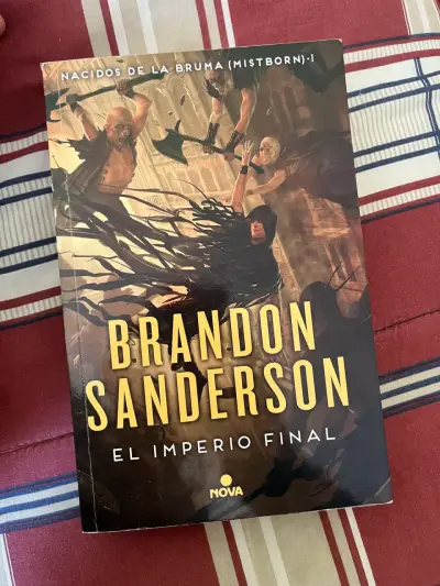 Libro 'El Imperio Final' de Brandon Sanderson - miniatura 1