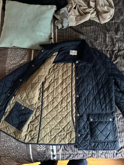 Chaqueta acolchada azul marino para hombre - miniatura 3