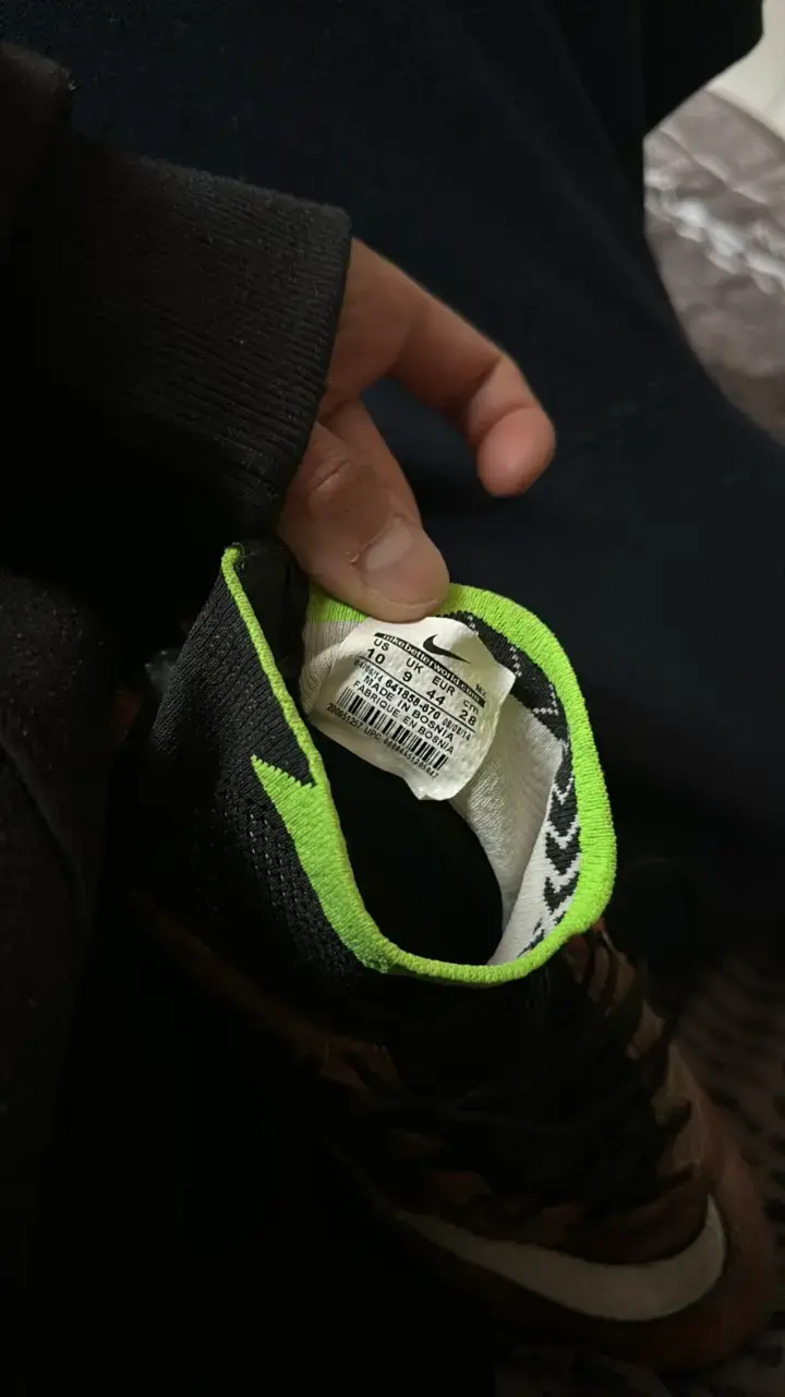 Botines de fútbol Nike con calceta alta - 5