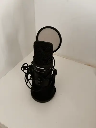Micrófono USB Samson G-Track Pro con soporte - miniatura 5