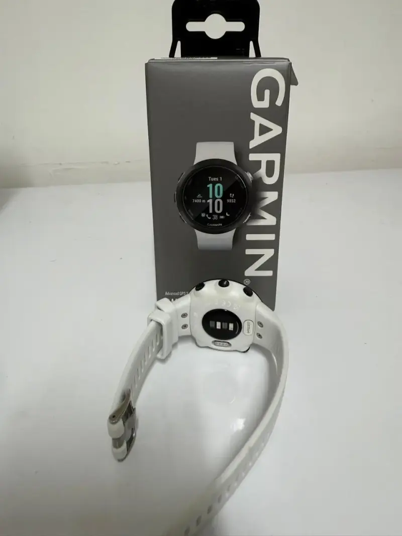 Reloj inteligente Garmin Swim 2 GPS para natación - 4