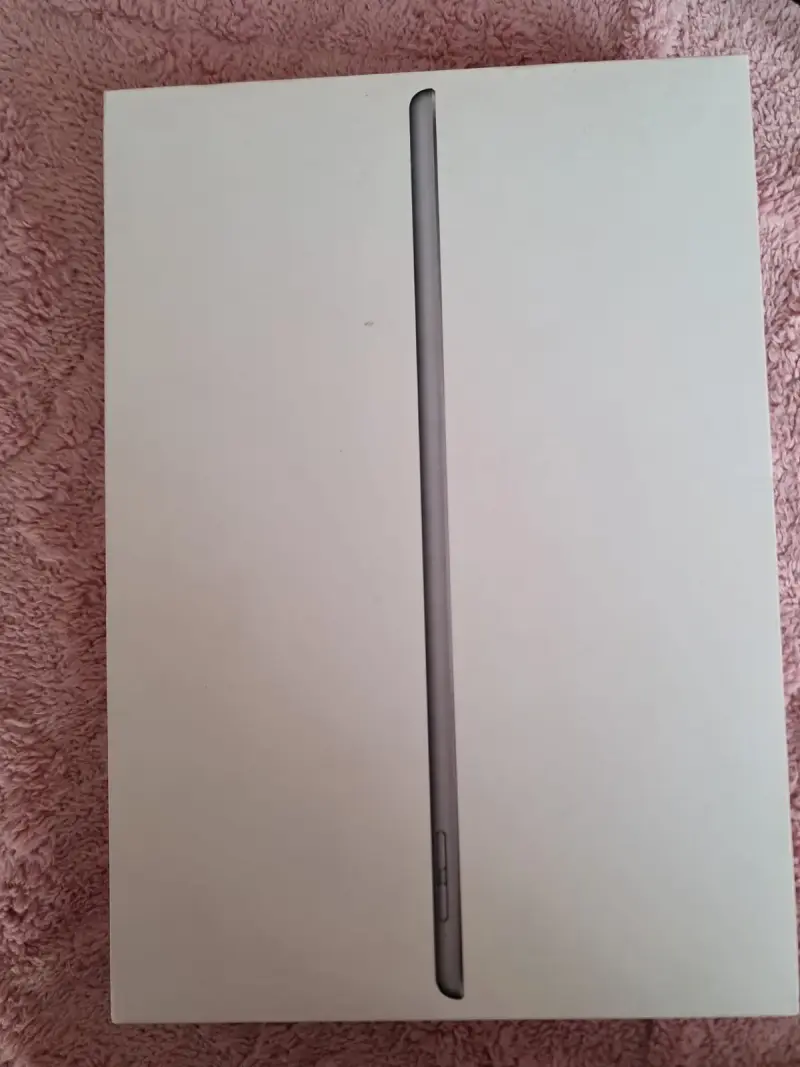 iPad 8va Generación 32GB Wi-Fi Gris Espacial - 2