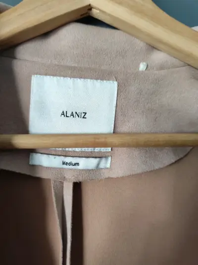 Blazer de mujer beige Alaniz talla M - miniatura 1