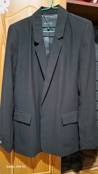 Blazer negro elegante para mujer Marquis - miniatura 1