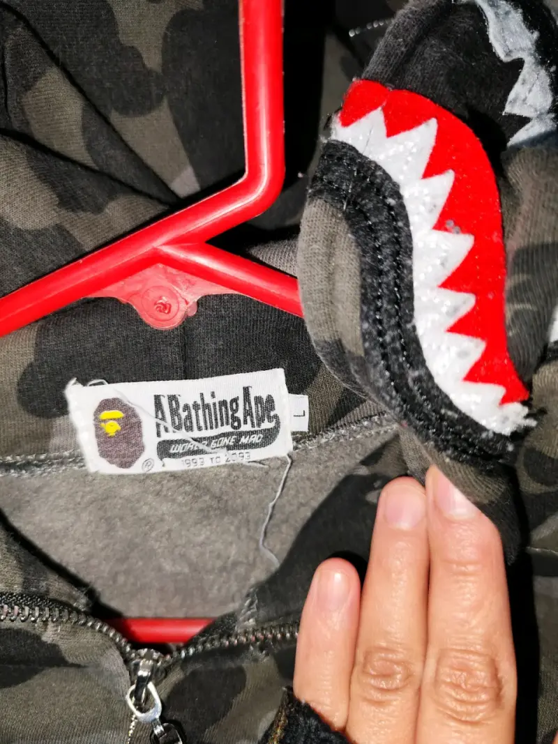 Bathing Ape poleron camuflado. - 2