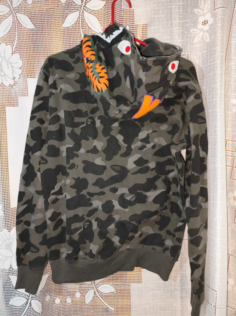 Bathing Ape poleron camuflado. - 3