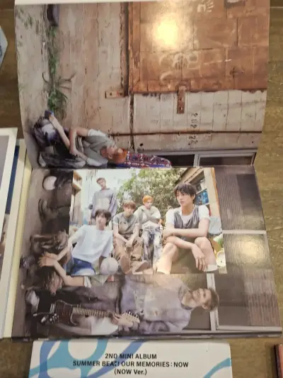 Colección de álbumes de K-pop variados - miniatura 4