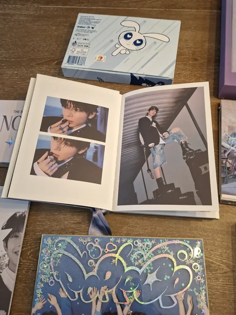 Colección de álbumes de K-pop variados - 5
