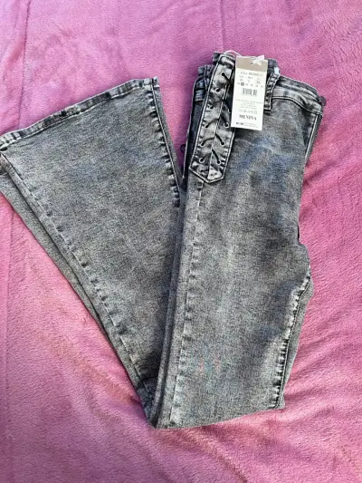 Jeans flare grises Menina - miniatura 1