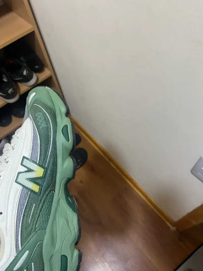 Zapatillas deportivas New Balance 1000 verde y gris - 2