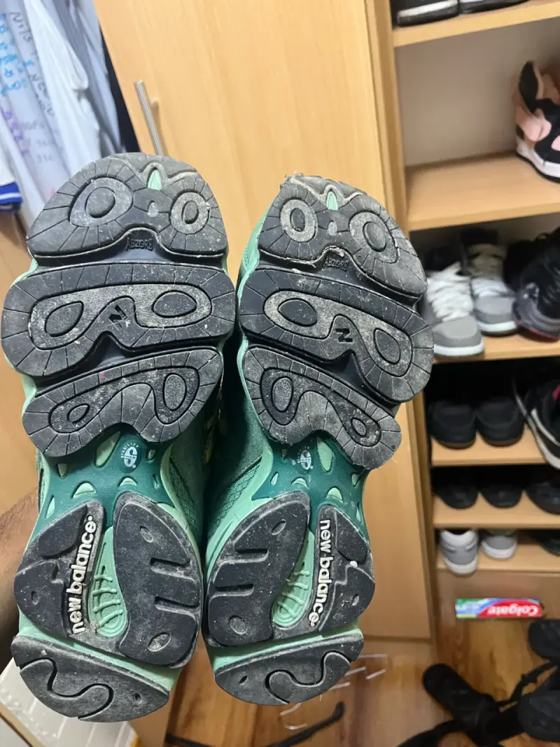 Zapatillas deportivas New Balance 1000 verde y gris - 6