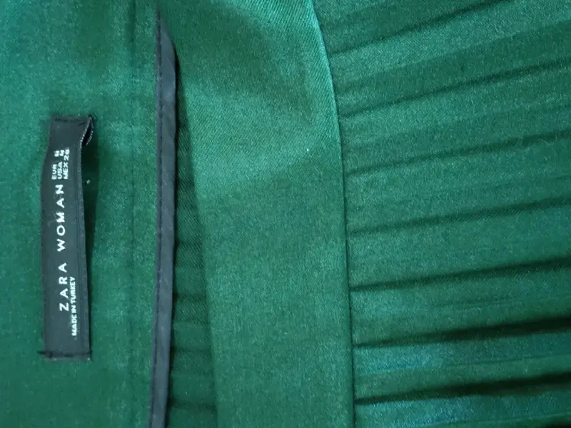 Falda plisada verde Zara Woman - 3
