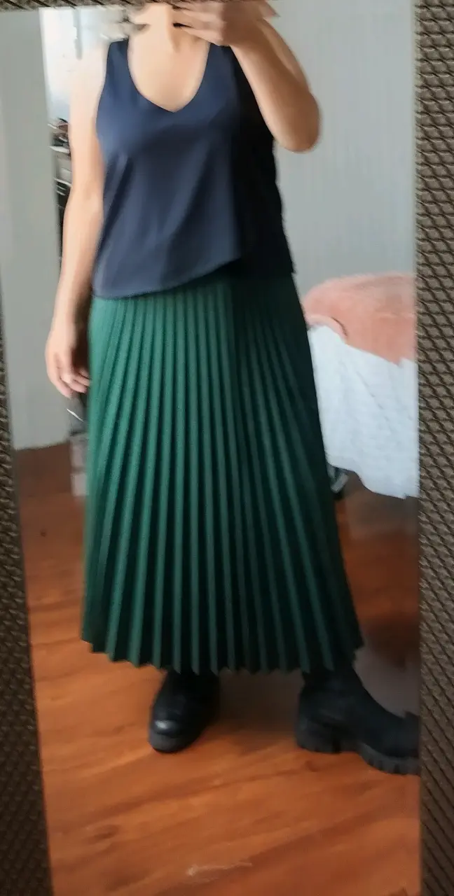 Falda plisada verde Zara Woman - 4