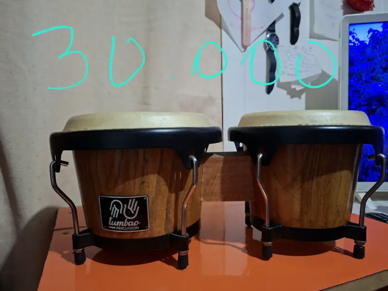 Campana de percusión negra JMX - 2