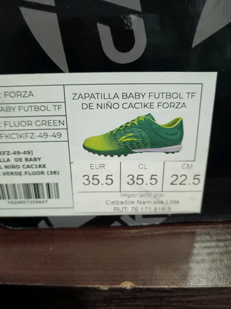 Zapatillas deportivas verdes para fútbol sala - 6