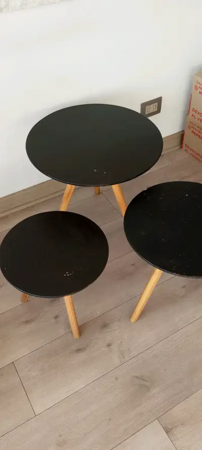 Juego de mesas nido negras de madera - miniatura 1