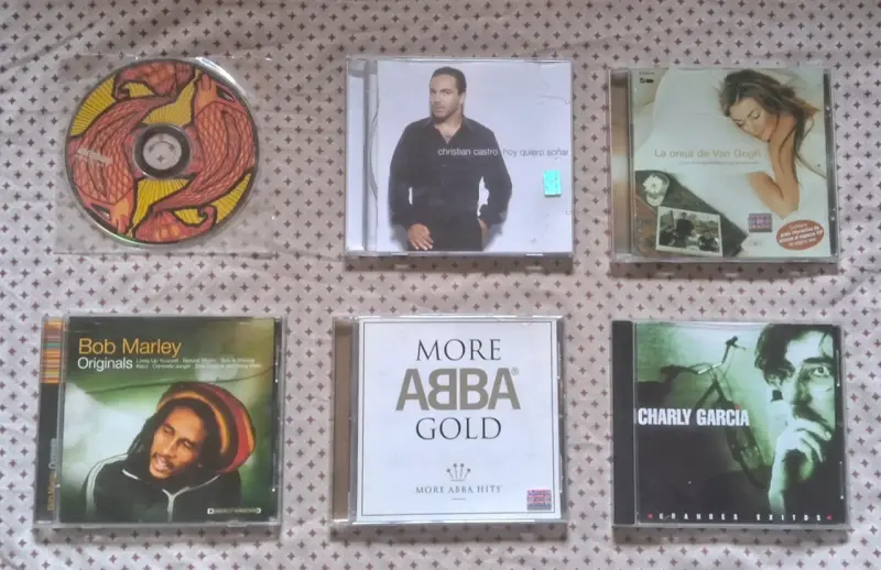 Colección de CDs de música variada - 2